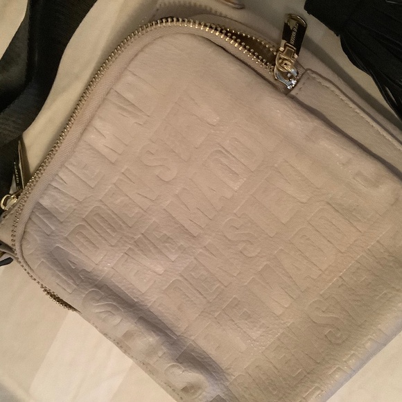 Beige Steve Madden Crossbody Bag - Picture 3 of 4